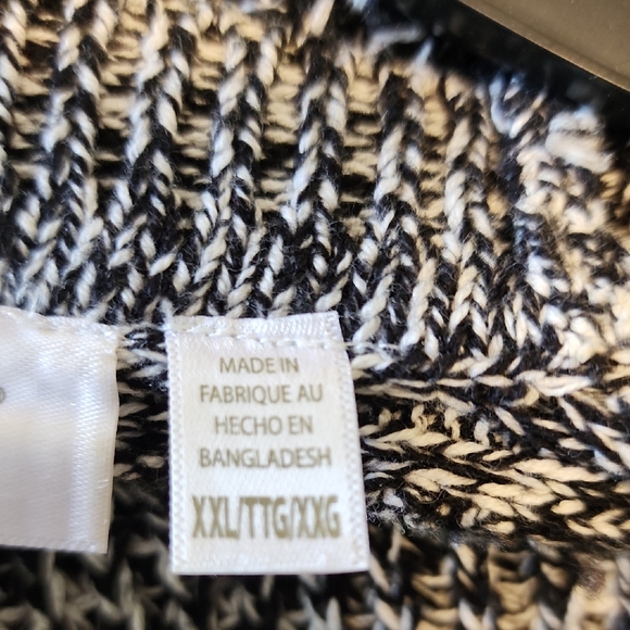 RD Style Monochrome Knit Sweater - Picture 13 of 15